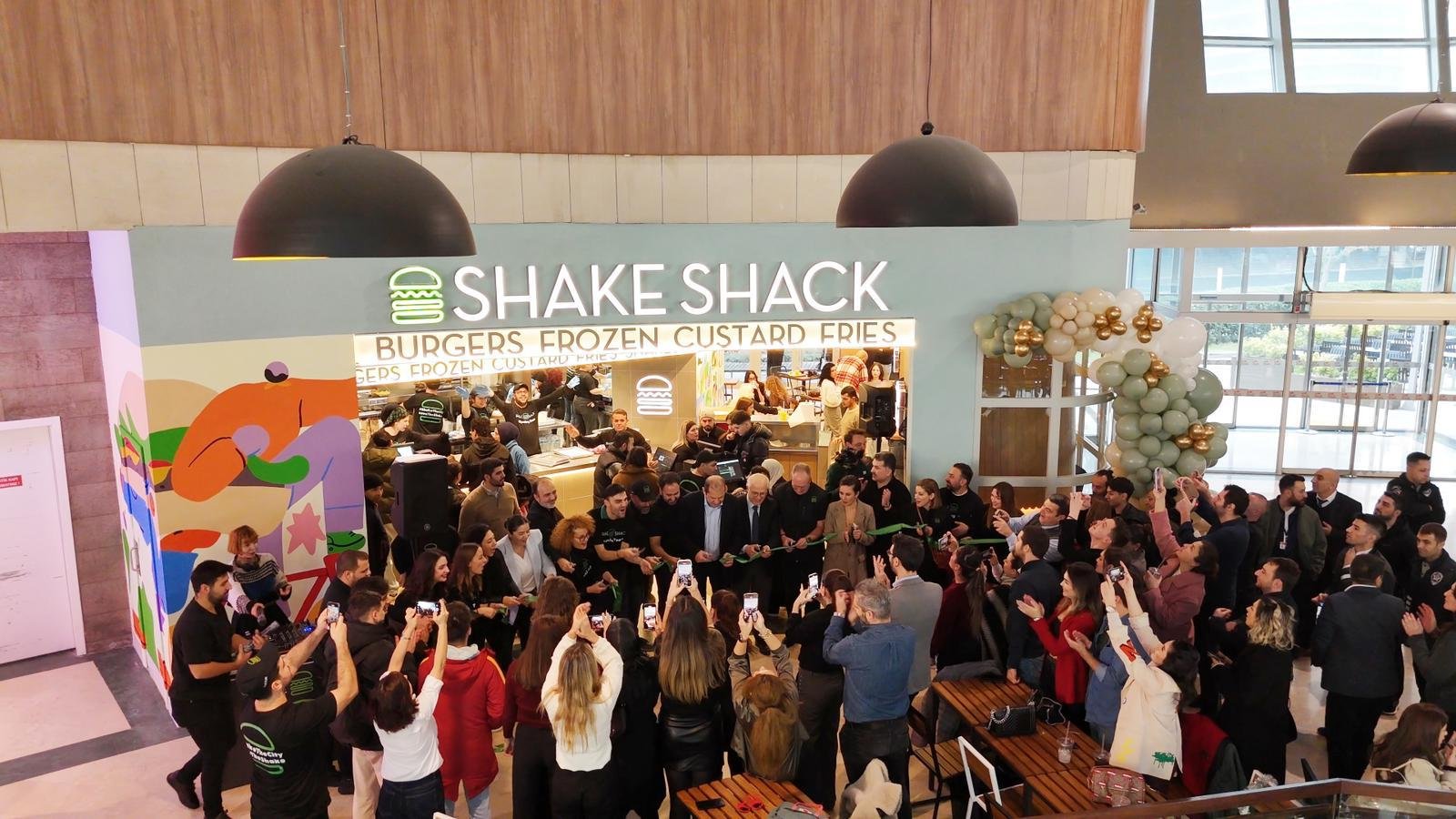 Shake Shack'in Yeni Adresi: Mall of İstanbul